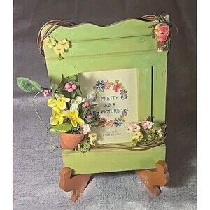 Pretty As A Picture Green 3.5X5" 3D Plant Decorated Picture Frame